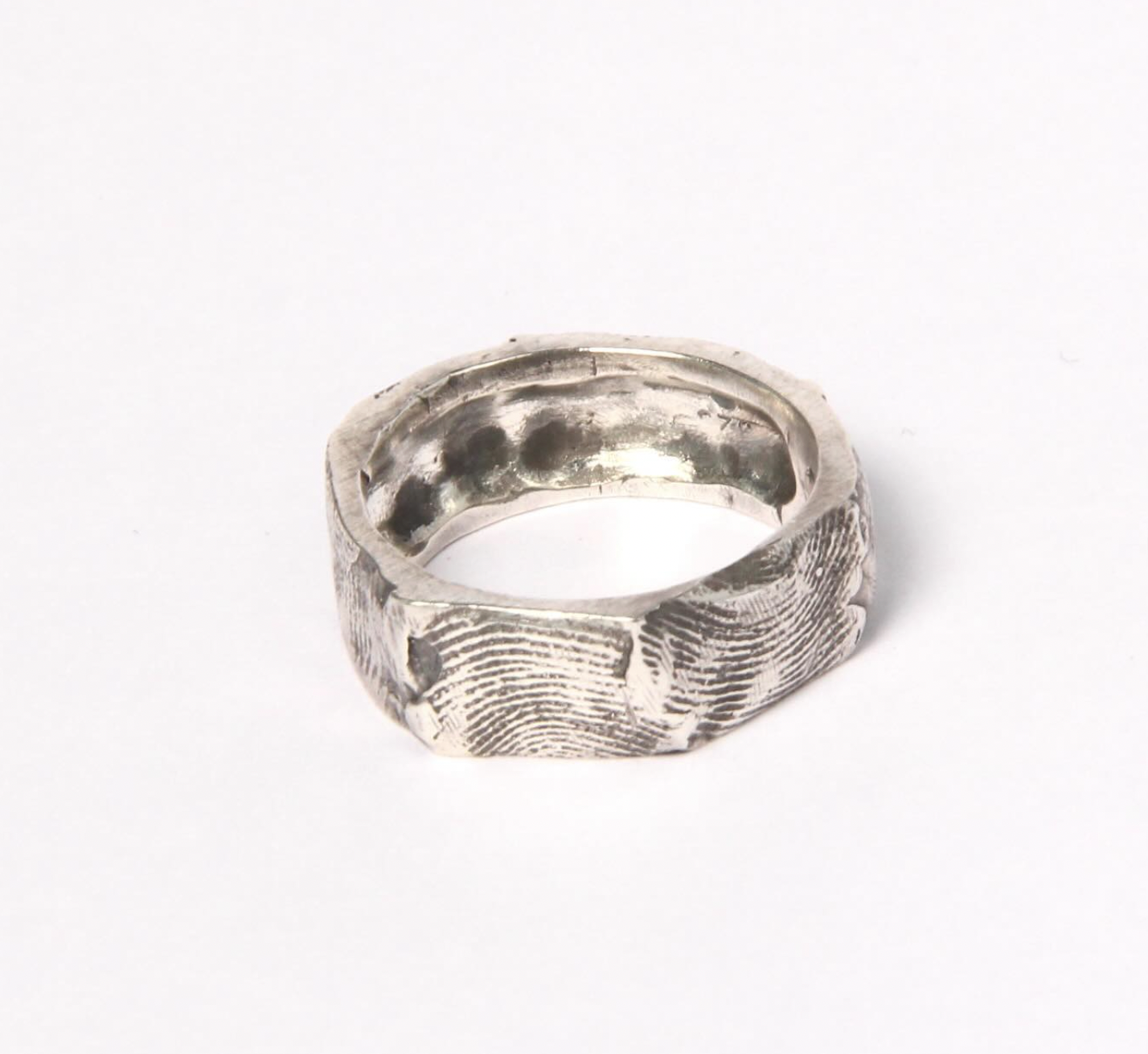 Bague par Maé Muffat